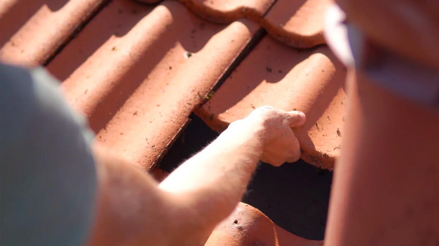 Tiilikaton pinnoitus  